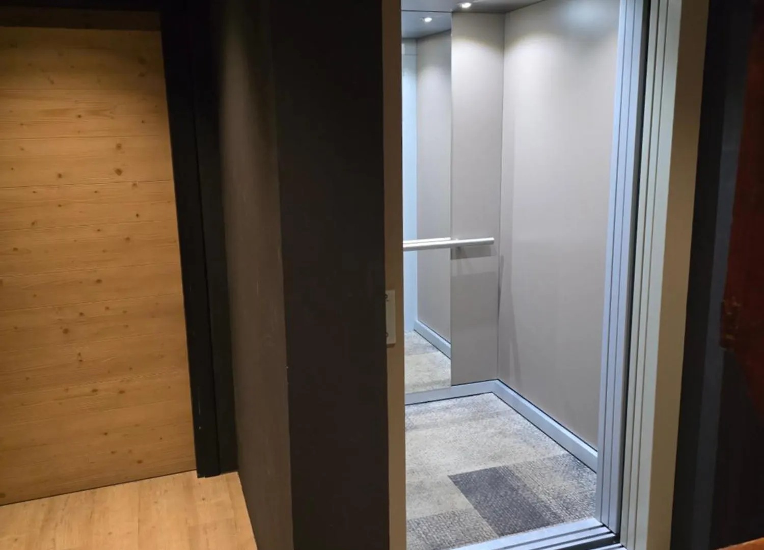 Blackberry Apartment リヴィーニョ